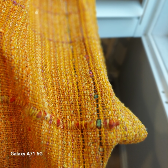 Hand Woven Shawl Wrap in Sunshine Burst Color OS - Picture 12 of 16